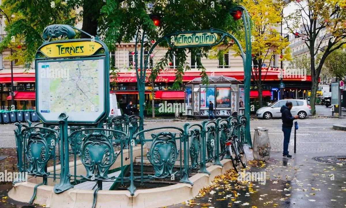 Chic Apartment Arc De Triomphe-Champs Elysees Paris 0*,  France