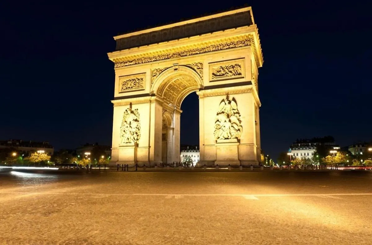 Chic Apartment Arc De Triomphe-Champs Elysees Paris France