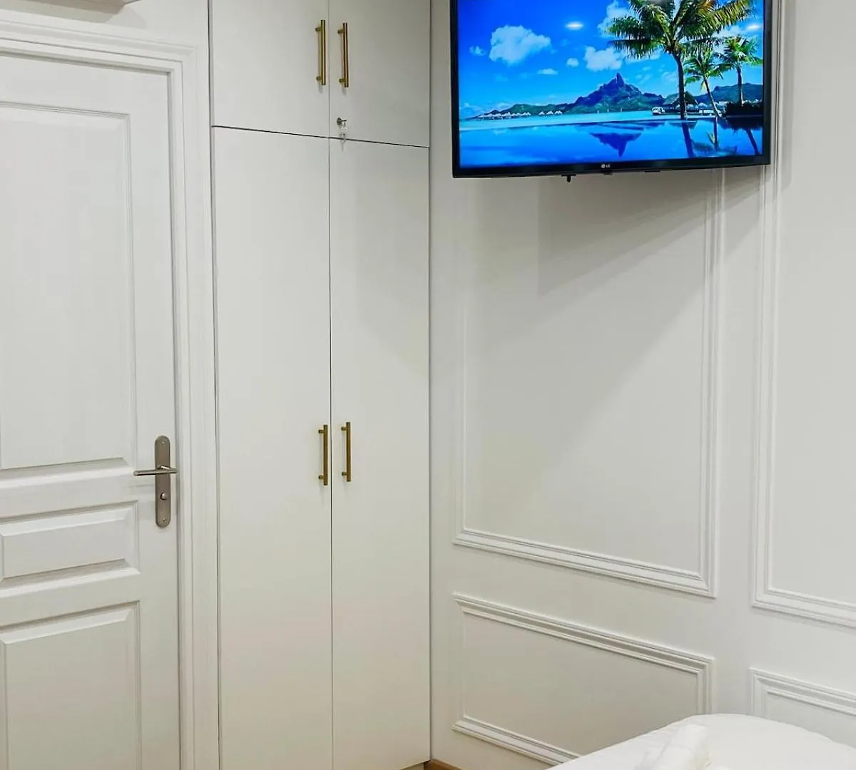 Chic Apartment Arc De Triomphe-Champs Elysees Paris France